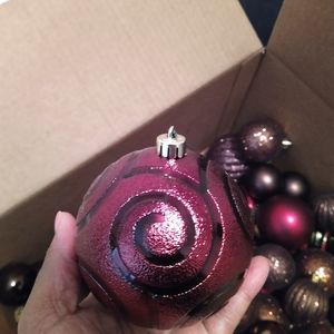 75piece-Maroon/Bordeaux/Copper Christmas ornaments